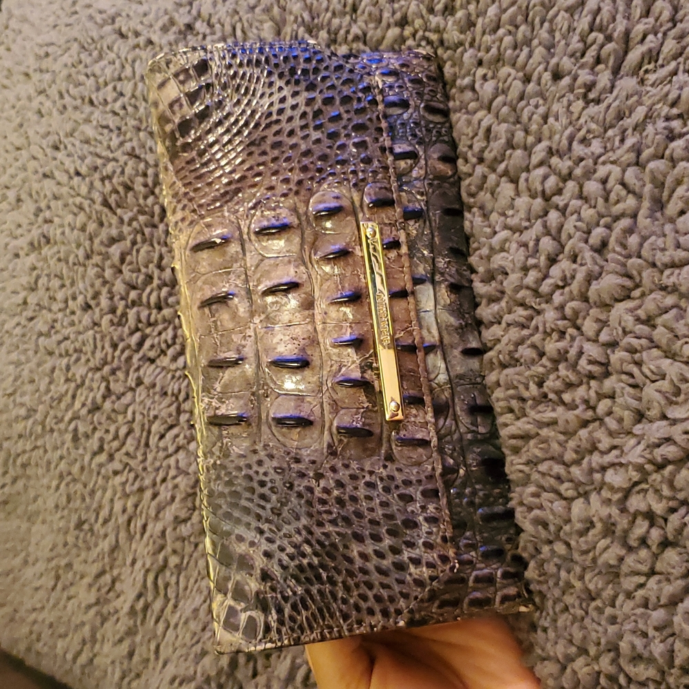 **FLASH SALE**  AUTHENTIC BRAHMIN WALLET
